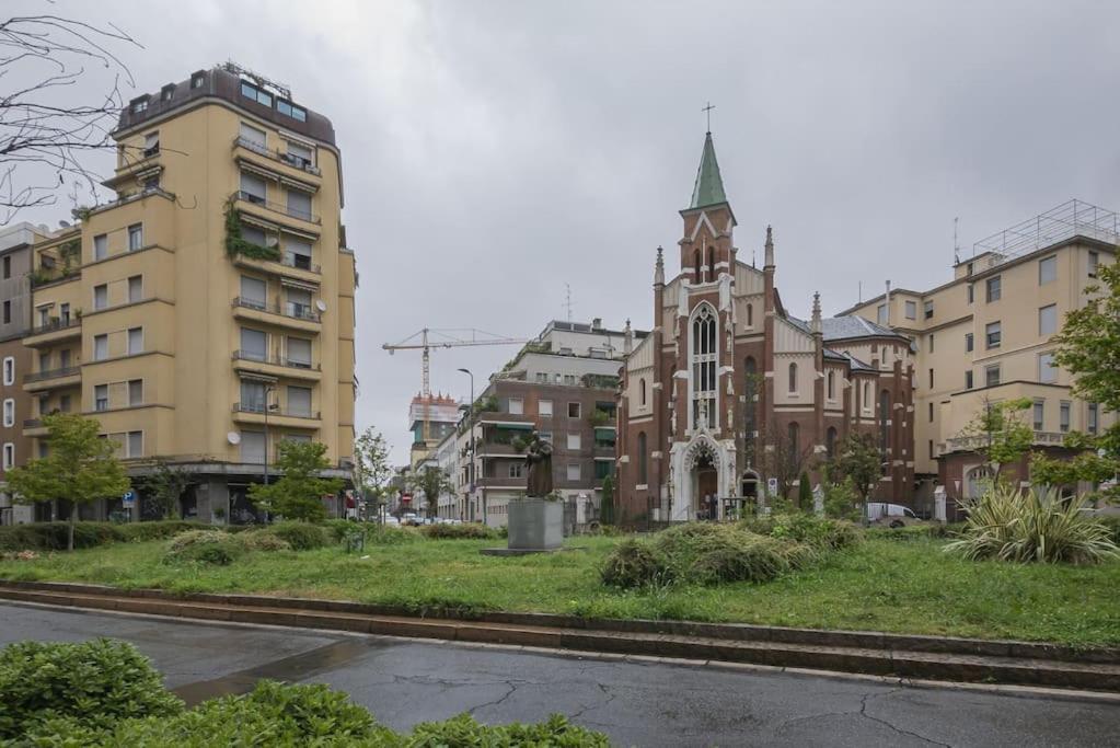 Youhosty - Lepetit 3 Milão Exterior foto